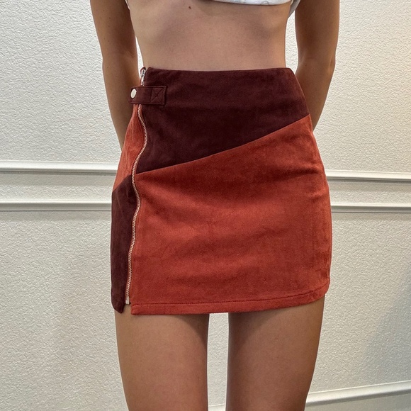 Altar'd State Two Toned Faux Suede Zip Mini Skirt - Picture 6 of 9